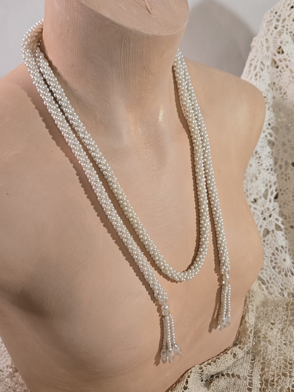 Elegant White Pearl Lariat Necklace - Classic Women Jewelry